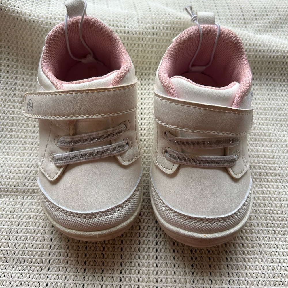 Stride Rite Taye 2.0 Crib shoes White & Pink Baby Shoes,US 3M
